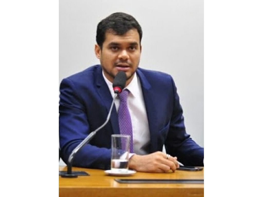 Virou moda os políticos não pagarem suas contas,que VERGONHA..!! Para o deputado Expedito Neto ...