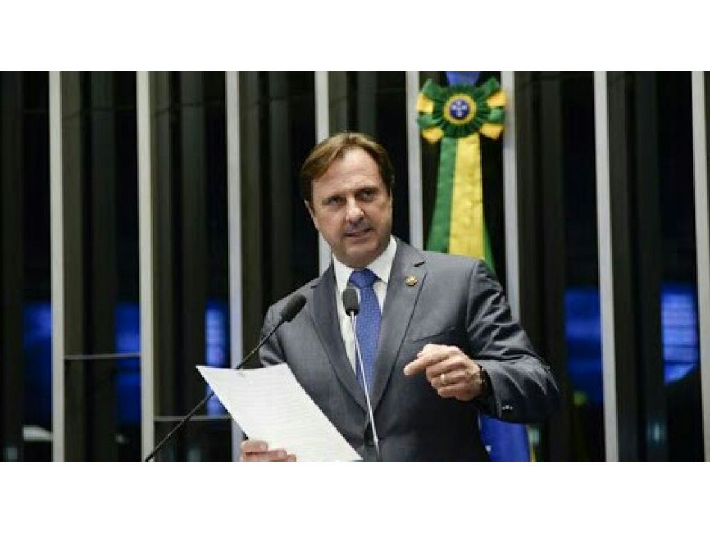 ACIR GURGACZ LIDERA PESQUISA DE ELEIÇÃO 2018