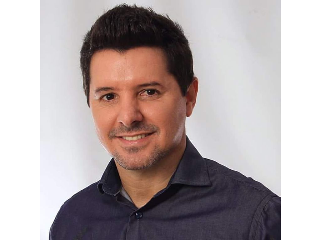 O PR homologa candidatura de Dr. Luiz Ferrari a Deputado  Estadual 