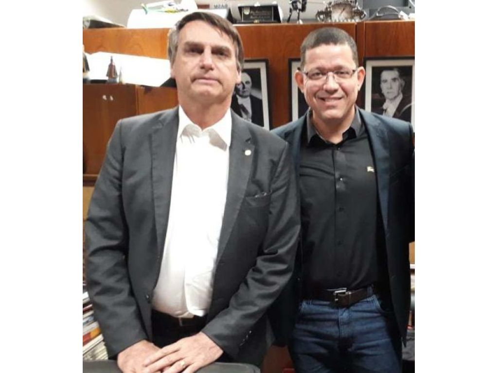 MARCOS ROCHA ( PSL )  RUMO A VITÓRIA COM 63% CONTRA 37% DO EXPEDITO JÚNIOR DO PSDB SEGUNDO A ÚLTIMO PESQUISA DO IBOPE  