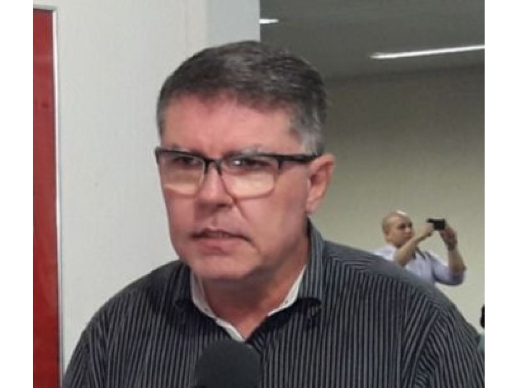 Rolim de Moura- Prefeitura atende pedido do vereador Delegado Morari e população para melhoria do problema do local citado