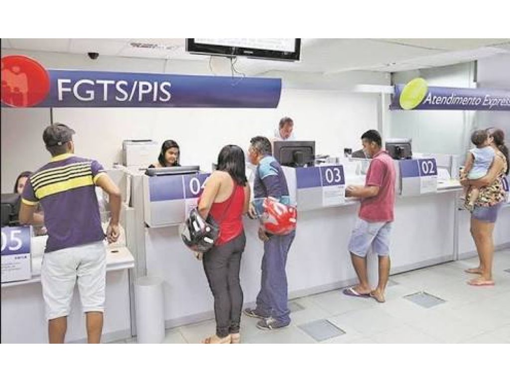 Governo pretende acabar com pagamento de 10% da multa do FGTS