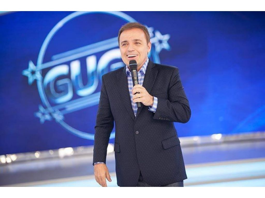 Agora e oficial Morreu mesmo o apresentador Gugu, neste momento foi Confirmado a morte do apresentador Gugu Liberato 