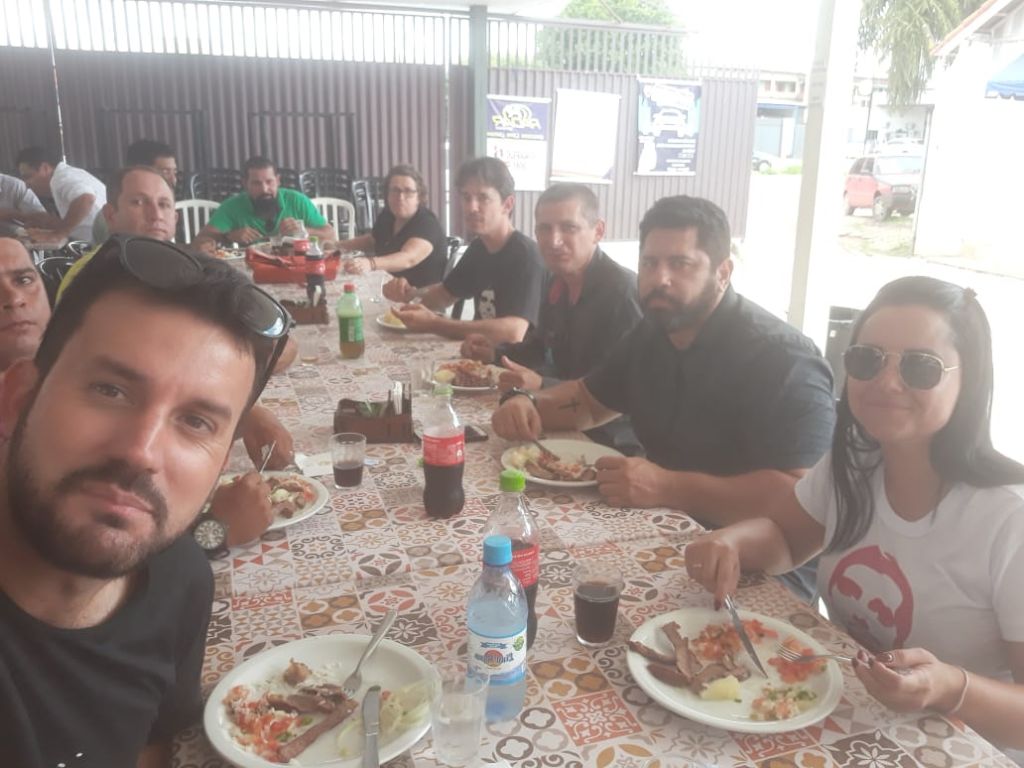 ENCONTRO DO MOVIMENTO PRO BOLSONARO CONTOU COM A PRESENÇA DO EMPRESÁRIO JAIME BAGATOLLI
