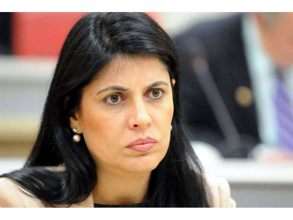 URGENTE: Cacoal mal Administrada pela atual prefeita Glaucione Rodrigues ( MDB ) deixa a cidade em um abandono, e o dinheiro publico jogado pelas  enxurradas dos bueiros 